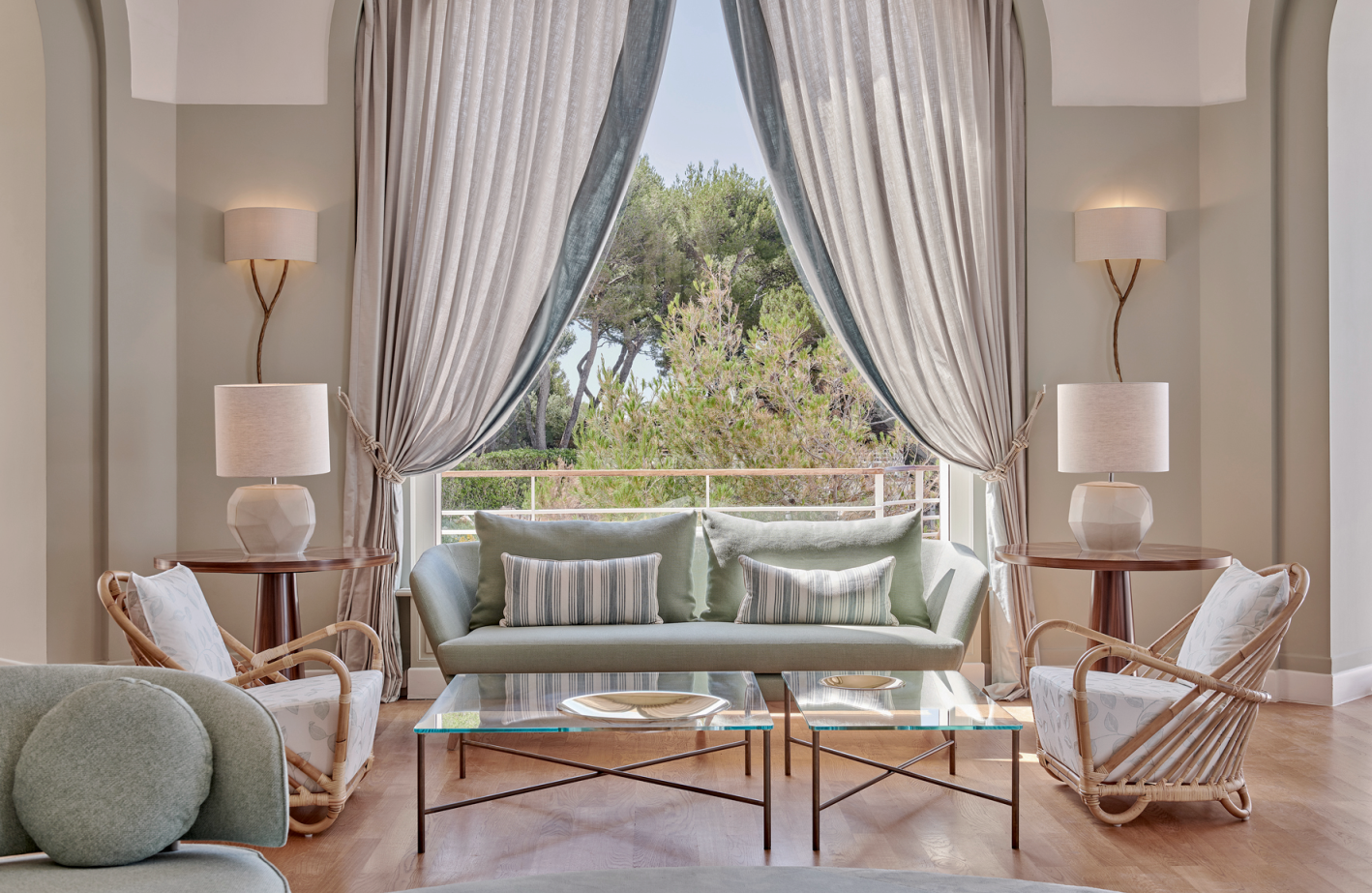 Anastassiadis_La Rotonde Bar_3