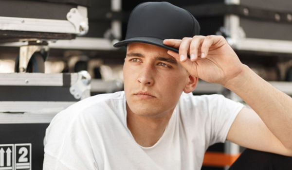 Diferentes estilos de sombreros para hombre