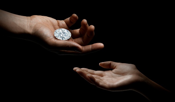 Sotheby's to Offer A 'Perfect' 102.39-Carat Diamond