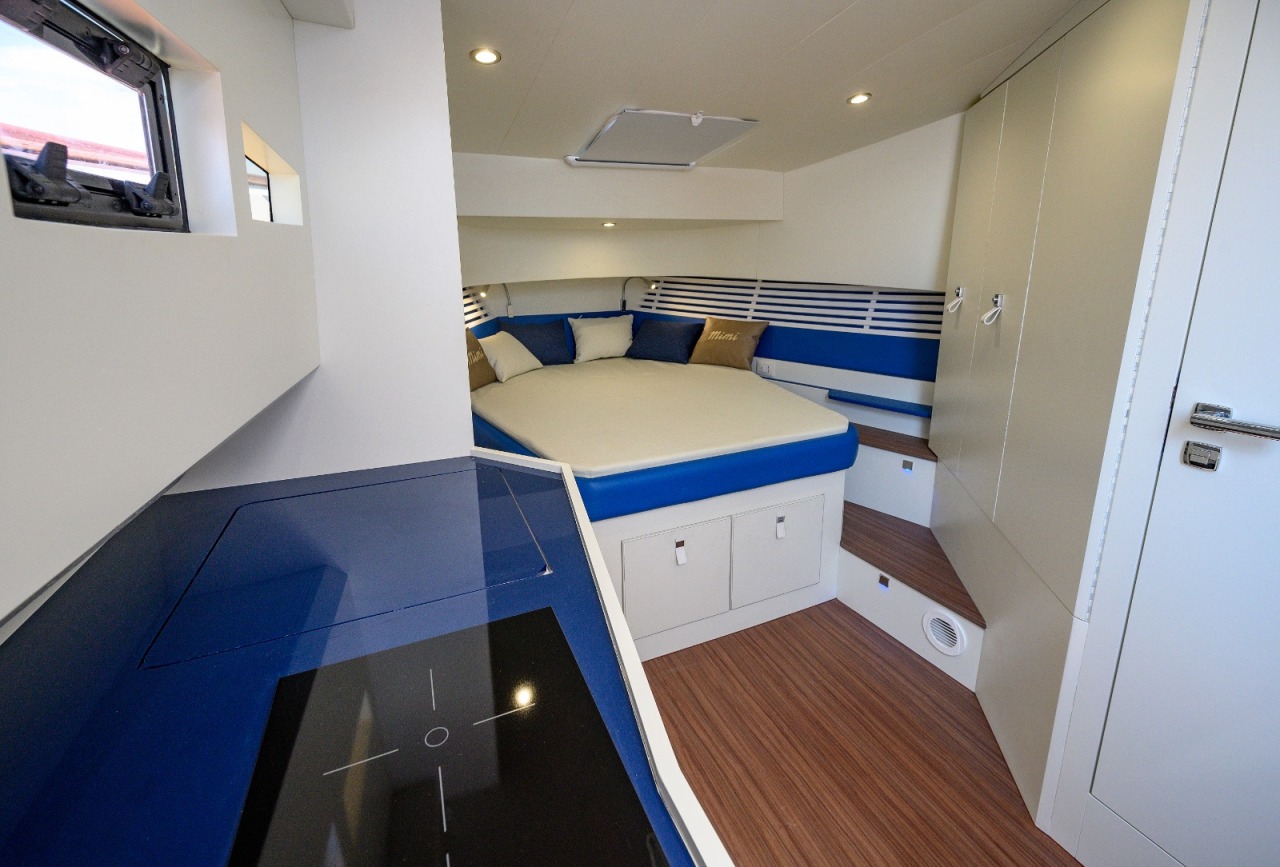 Libeccio 11 WA internal