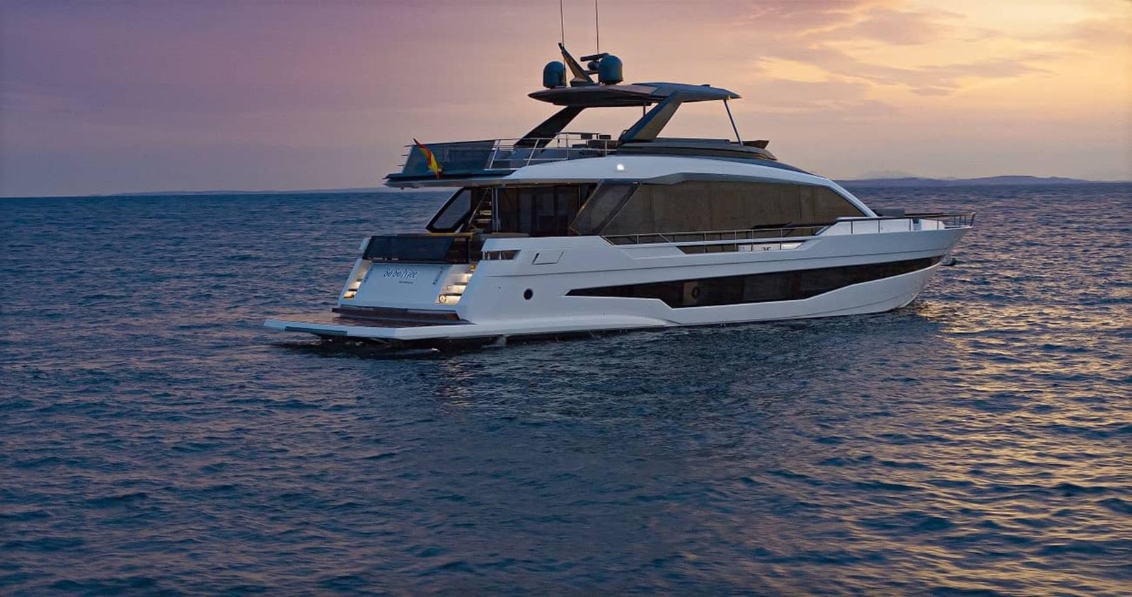 AS8 Flybridge
