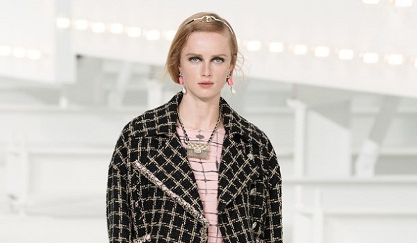 Chanel Spring Summer 2021 Womenswear at Paris Fashion Week⠀