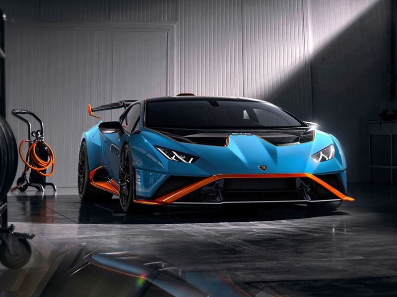 New Lamborghini Huracán STO
