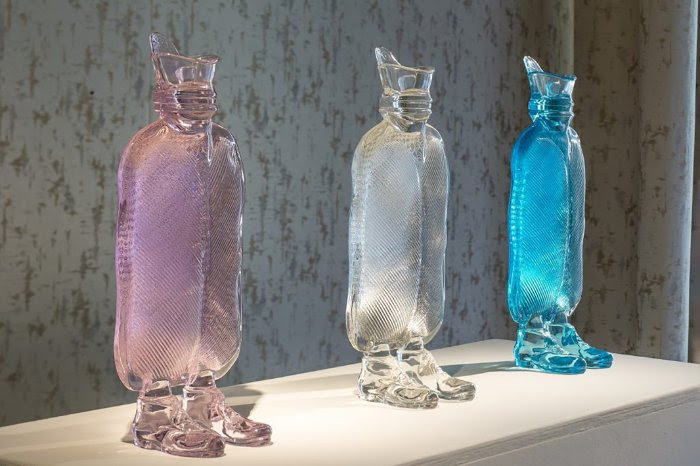 Mutter, Erwin Wurm (2018), Glass.