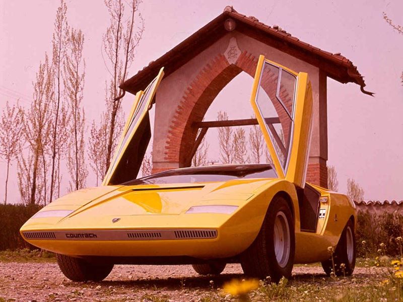 Lamborghini Countach LP 500 6