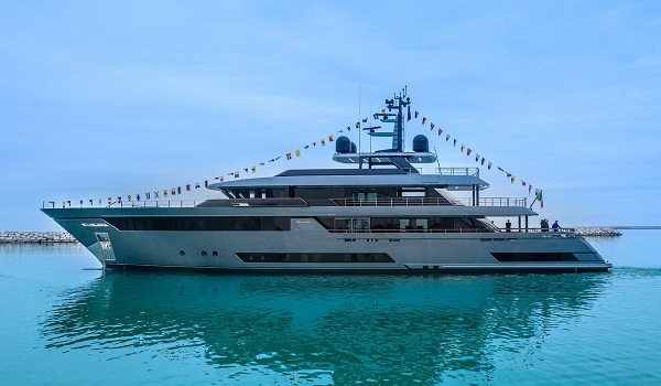 RIVA 50 METRI M/Y “FIFTY” LAUNCHED, THE SUPERYACHT ‘MADE IN ITALY’ BY RIVA SUPERYACHTS DIVISION TO GIVE THE WORLD SOMETHING TO DREAM ABOUT.