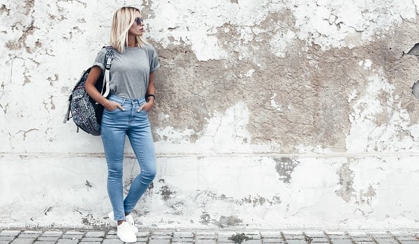 5 Tips For Wearing Jeans On Hot Summer Days