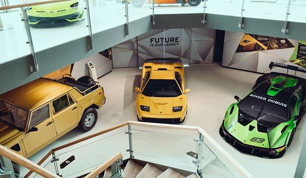 Automobili Lamborghini: The MUDETEC reopens its doors with a new exhibition around innovation and tradition