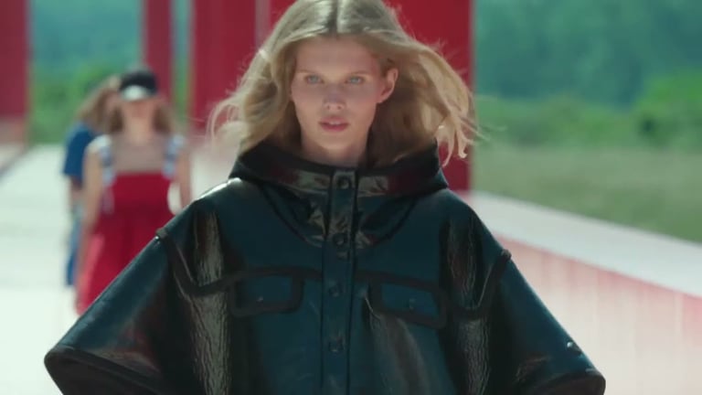 Louis Vuitton Cruise 2022 Show