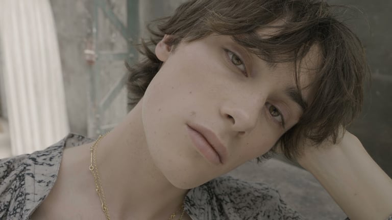 L'UOMO CHE AMO DAVI FASHION FILM SS22 HD