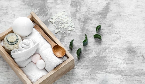 6 Organic Skincare Ingredients With Anti-Aging Properties