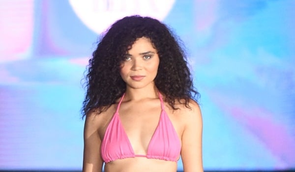DC Miami Swim Week Shows 2021 GENESIS Catwalk Teil 2