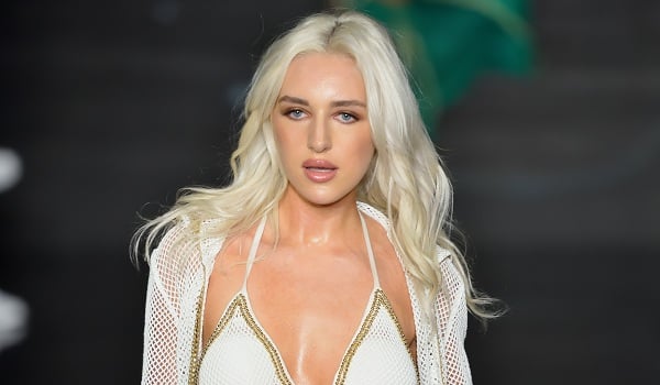 Manish Vaid präsentiert Bademode von Jsquad auf der Miami Swim Week – präsentiert von Art Hearts Fashion