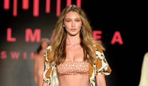 DESTINATION Colombia Runway Show Paraiso Miami Beach 2021