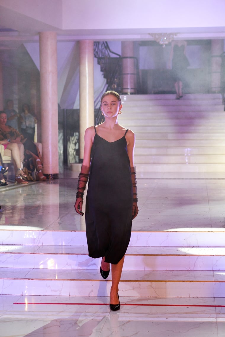 Perle Noire with the Perlenoire collection of black dresses
