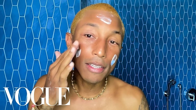 La routine mattutina di Pharrell per la cura della pelle | Segreti di bellezza | Vogue