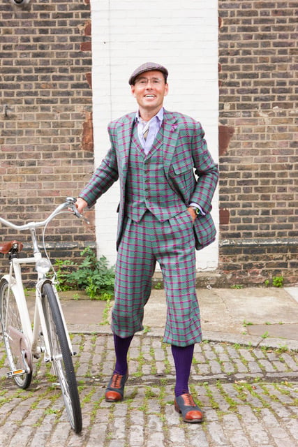 Dashing Tweeds Guy Hills