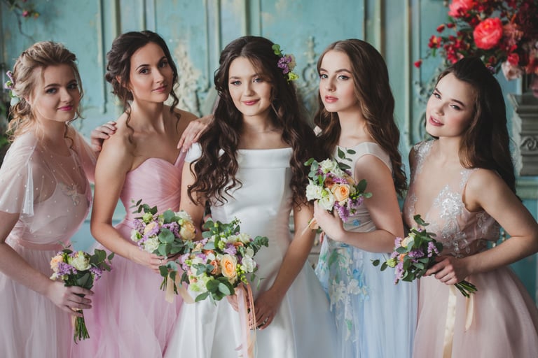 8 Bridesmaid Dress Shopping Tips for Bridesmaids