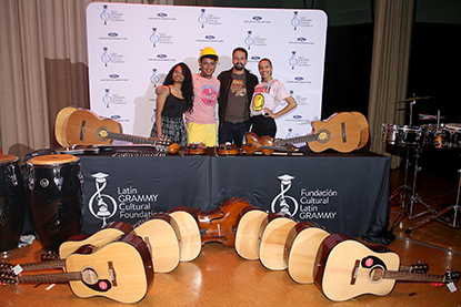 Lin-Manuel Miranda Joins Latin GRAMMY In The Schools™ Program / Lin-Manuel Miranda Se Une Al Programa Latin GRAMMY En Las Escuelas™