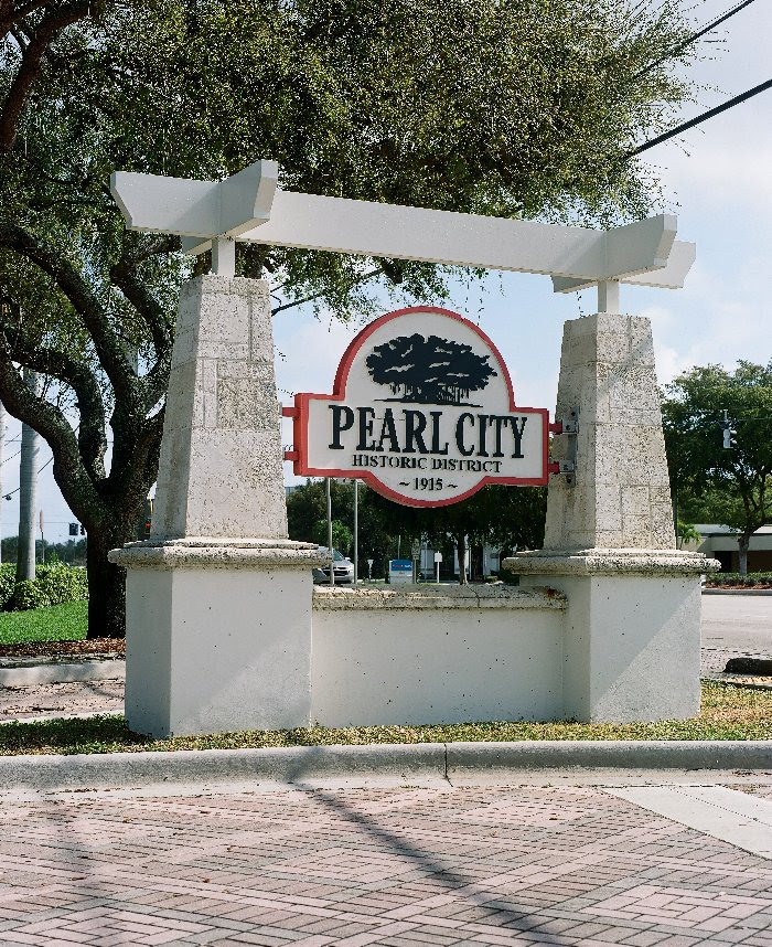 Pearl City Entrance - Federal Highway, by Reginald Cunningham (2022) from the museum exhibition Black Pearls