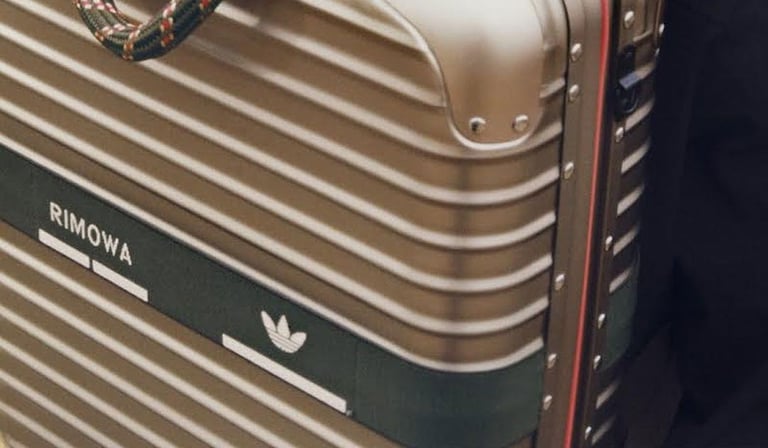 Adidas X Rimowa: il viaggiatore di domani indossa Adidas X Rimowa oggi
