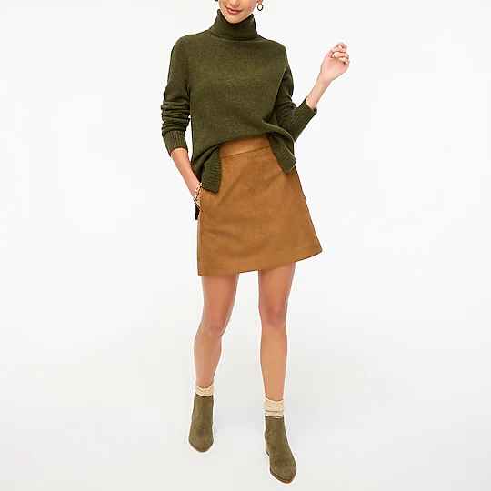 Turtleneck sweater in extra-soft yarn