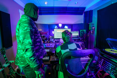 Neo-soul rapper G. Finesse unveils inspirational, jazz-fusion/hip-hop track “We Gon’ Make It”