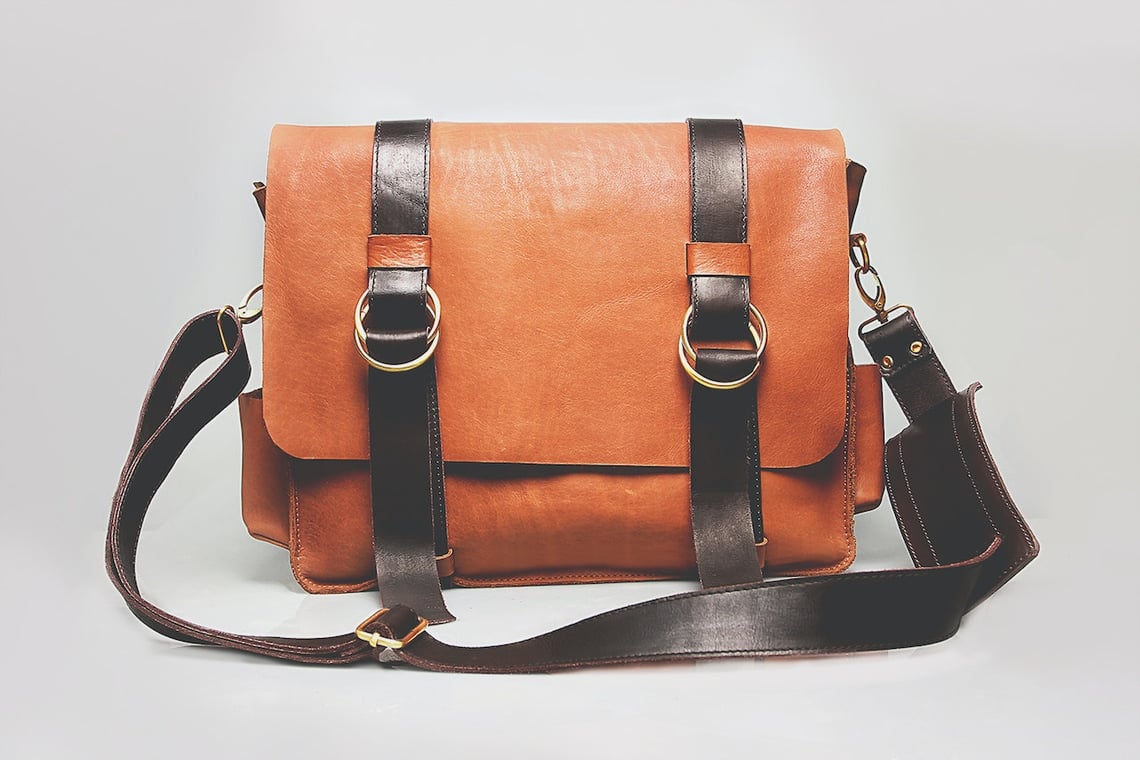 How to Choose the Perfect Bag for the Holidays