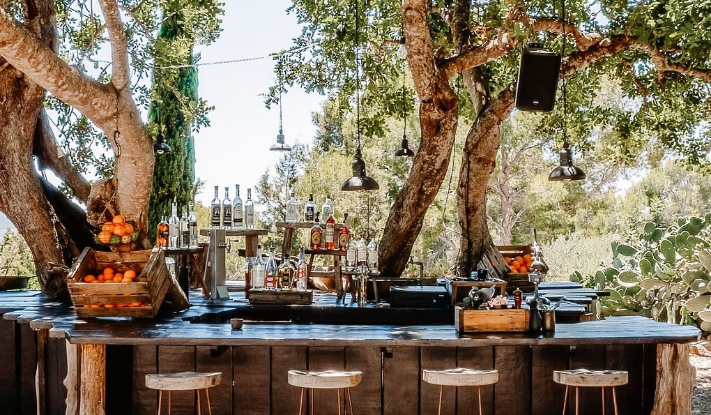 Guide to Outdoor Kitchen Pleasures