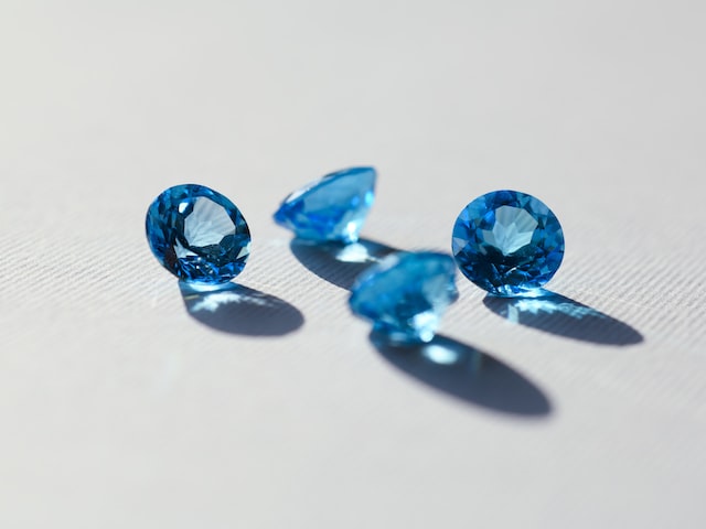 7 Stunning Diamond Alternatives for Your Engagement Ring