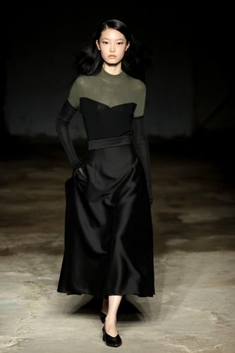 MILAN, ITALY - FEBRUARY 23: A model walks the runway at the Anteprima fashion show during the Milan Fashion Week Womenswear Fall/Winter 2023/2024 on February 23, 2023 in Milan, Italy. (Photo by Daniele Venturelli/Getty Images for Anteprima)