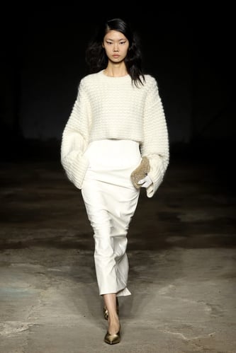 MILAN, ITALY - FEBRUARY 23: A model walks the runway at the Anteprima fashion show during the Milan Fashion Week Womenswear Fall/Winter 2023/2024 on February 23, 2023 in Milan, Italy. (Photo by Daniele Venturelli/Getty Images for Anteprima)