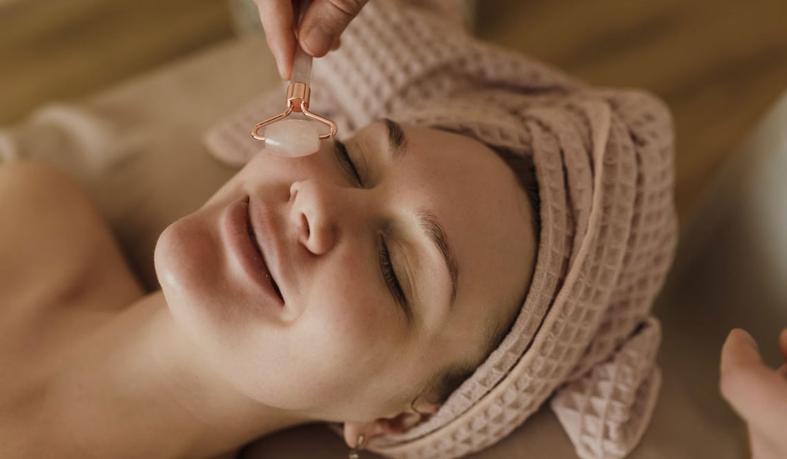 6 Beauty Treatments That Help Slow Down Aging