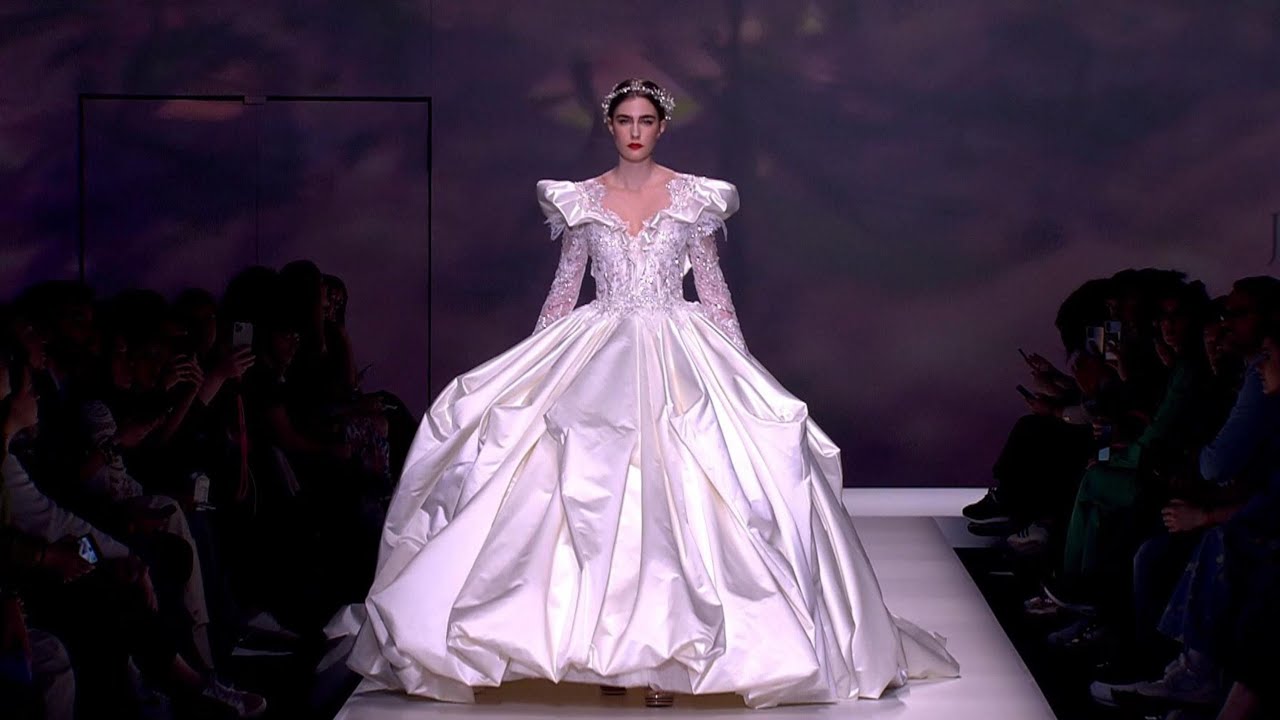 Julia Kontogruni at Barcelona Bridal Fashion Week 2023