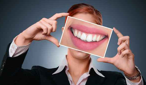 The Latest Trends in Cosmetic Dentistry: What's Hot and What's Not for Your Smile