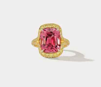 Ammrada - Third-Generation Luxury Jeweler Opens In Miami Beach, And Also Launches New Website