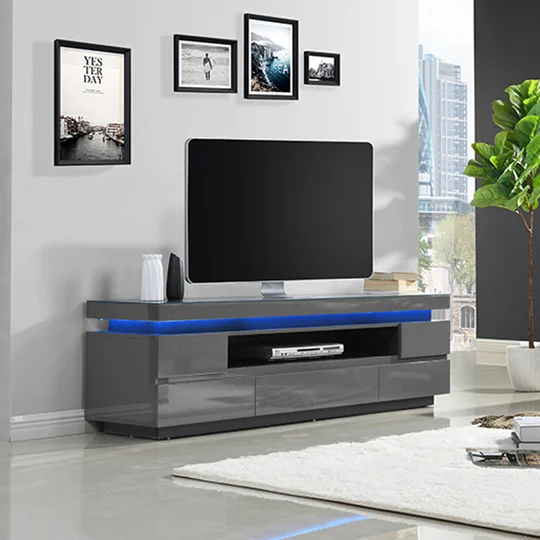 Migliora l'arredamento della tua casa: una guida completa per scegliere il mobile TV perfetto