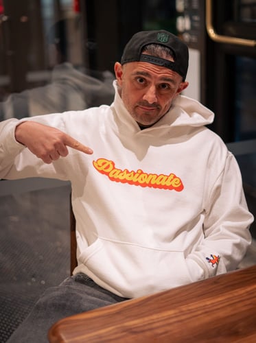Gary Vaynerchuk, VeeFriends, VeeCon 2024, Los Angeles, L.A. LIVE Entertainment District, super-conference, business, marketing, technology, innovation, popular culture, speakers, event, announcement