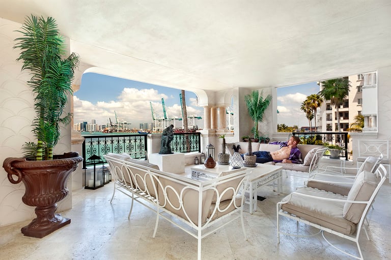 Zachary Balber’s Voyeuristic Romp Exposes Miami’s Grandiose Real Estate Delusions