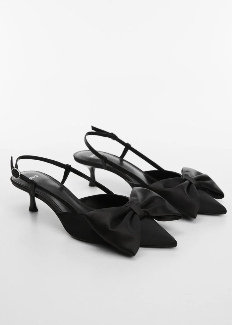 Bow-heeled shoes