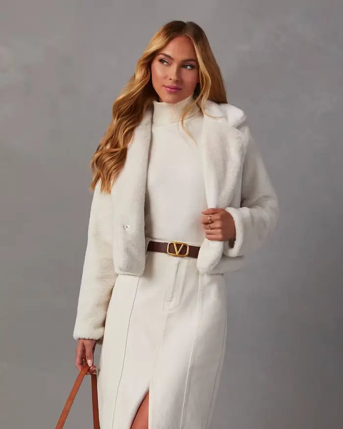 Discover the Top 20 Lightweight Jackets for Women to Elevate Your Fall Look