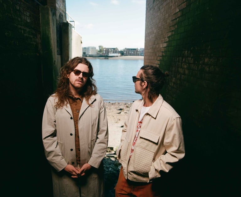 JOY (ANONYMOUS) NOUVEL ALBUM CULT CLASSICS DISPONIBLE MAINTENANT VIA ASTRALWERKS