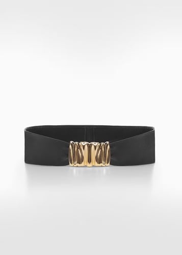 Embossed buckle leather belt