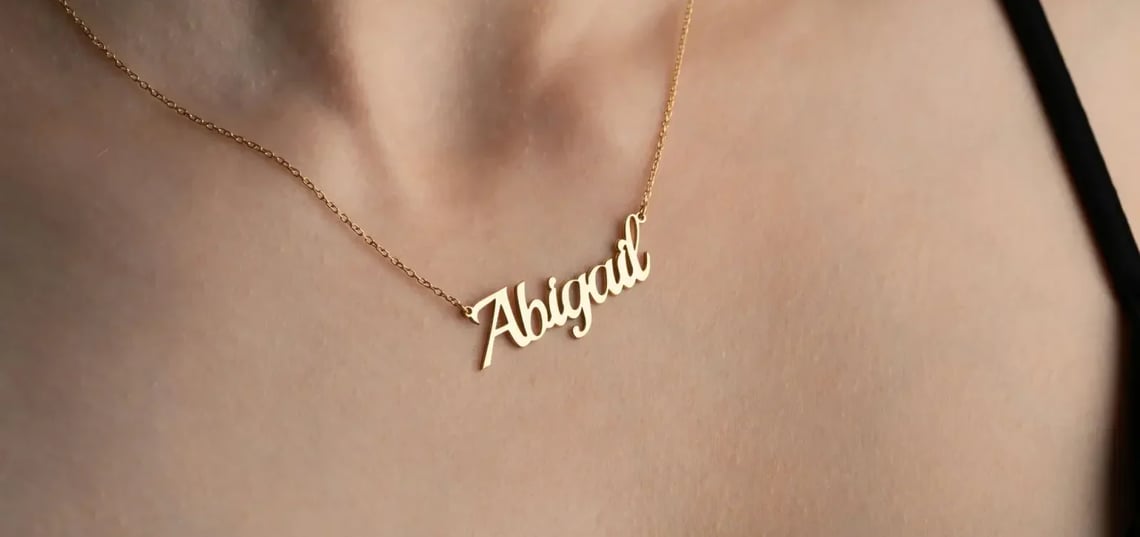 Elegant and Functional Accessories for Your Daily Elegance