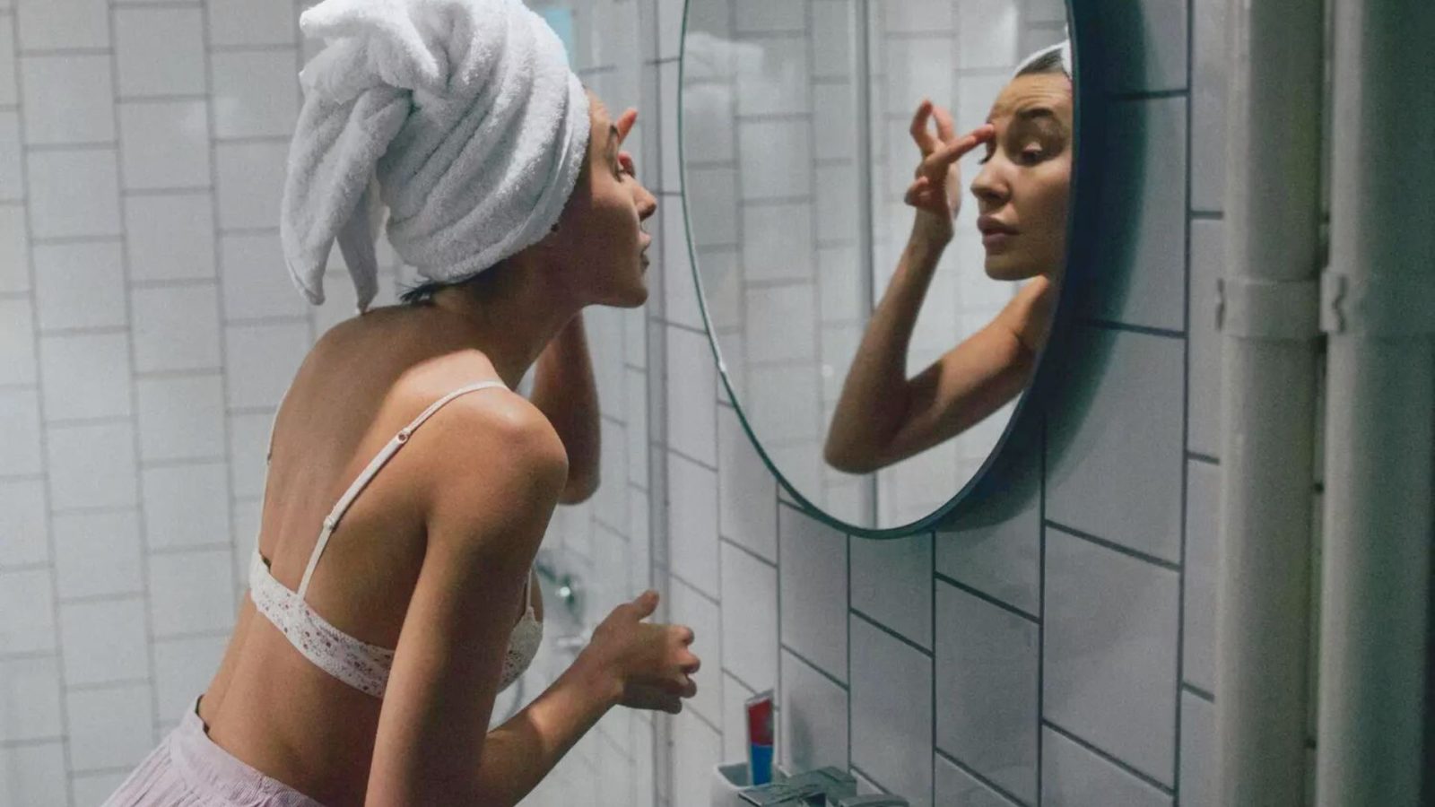 The 6 Must-Have Products Transforming Your Skin as You Sleep!