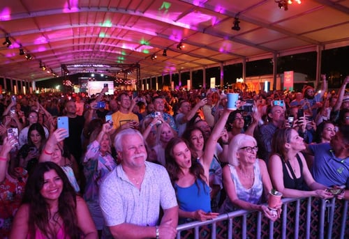 Coke Zero Sugar presents Diners, Drive-Ins and Dives LIVE.