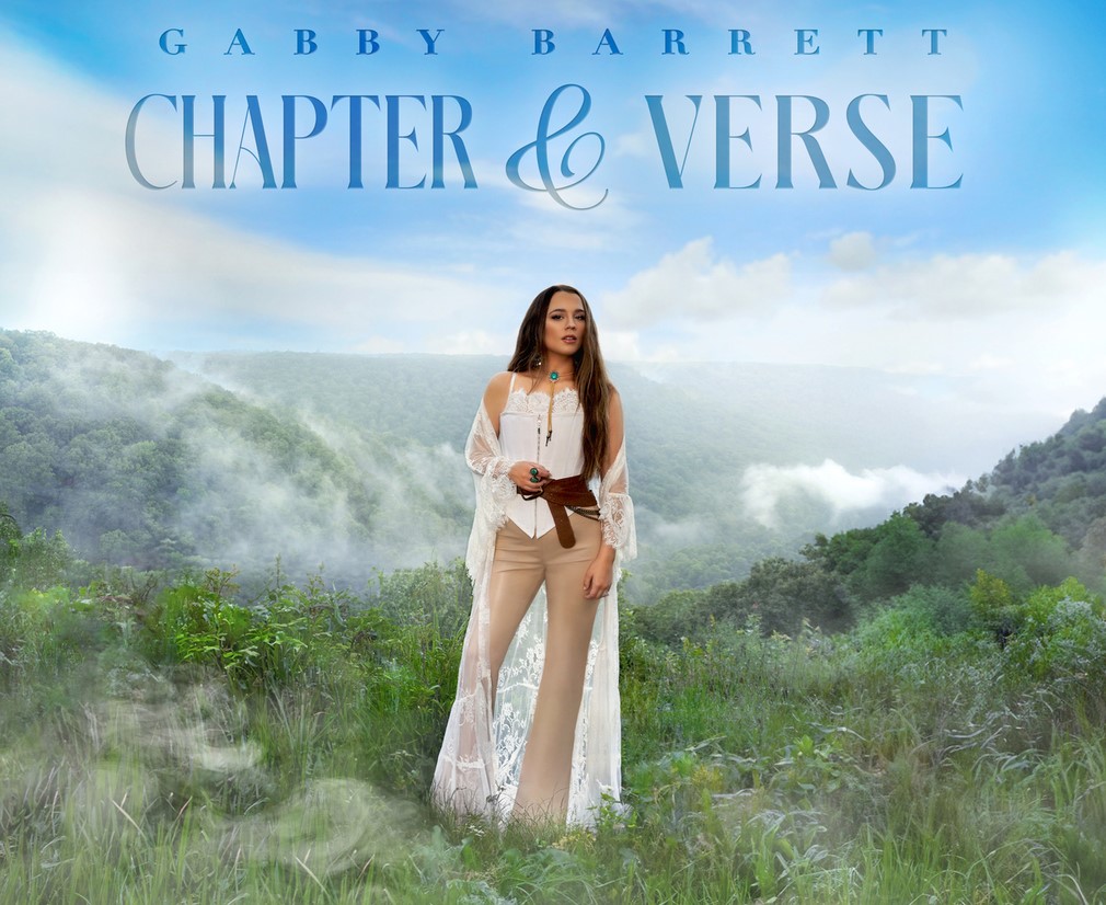 Gabby Barrett enthüllt ihre Lebensgeschichte auf ihrem zweiten Album Chapter & Verse