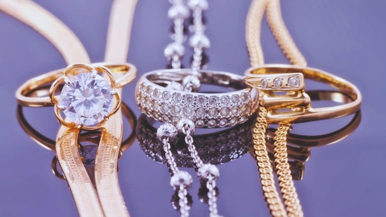 The Ultimate Jewelry Gifts for Your Women
