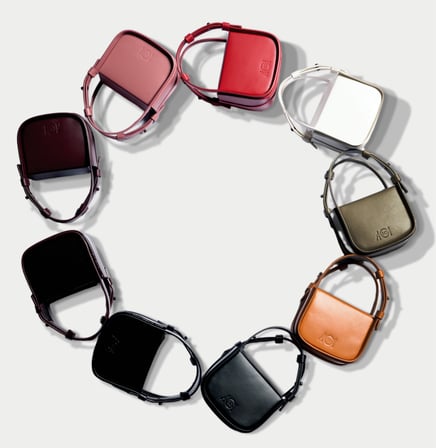A AUTENSICA504 apresenta a requintada bolsa Mini Me.