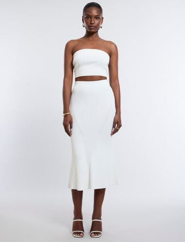 BCBGMAXAZRIA COLLEZIONE PRIMAVERA 2024